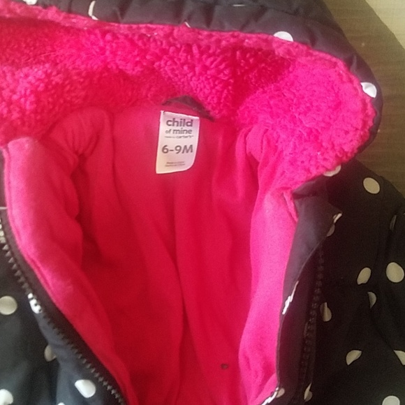 6-9m snowsuit like new - Picture 4 of 6